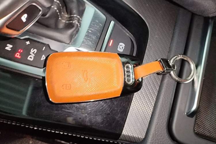 Used Audi Q5L 2022 45T Luxury Dynamic Model Vehicle Key