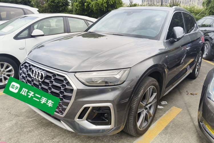 Used Audi Q5L 2022 Updated 45T Luxury Dynamic Version Guazi used car, China used car export, Used car for sale, Used cars, Cheapest cars for sale
