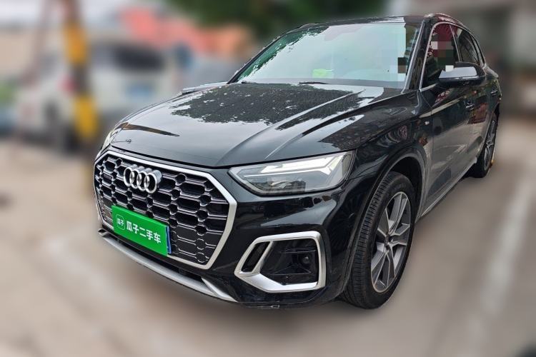 Used Audi Q5L 2022 45T Luxury Dynamic Model Guazi used car, China used car export, Used car for sale, Used cars, Cheapest cars for sale