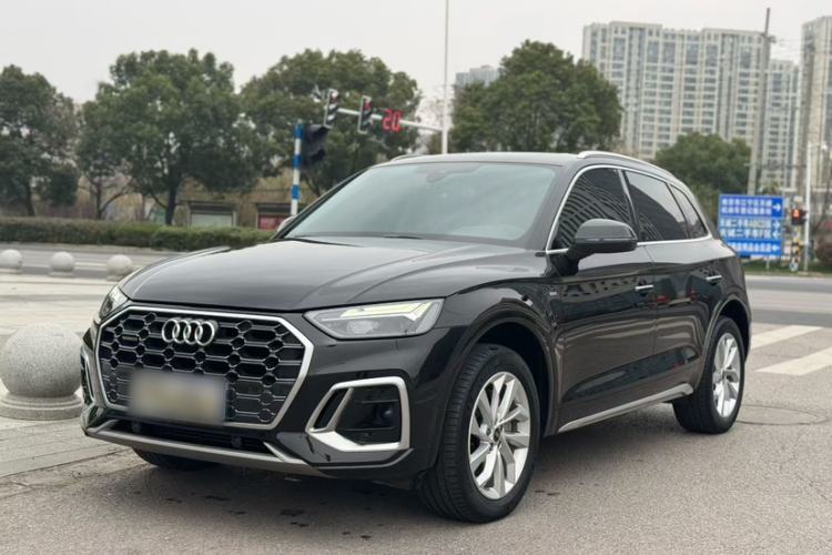 Used Audi Q5L 2022 Updated 40T Luxury Dynamic Edition Guazi used car, China used car export, Used car for sale, Used cars, Cheapest cars for sale