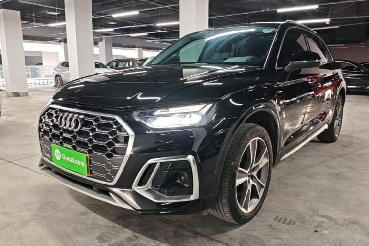 Used Audi Q5L 2022 45T Luxury Dynamic Model Guazi used car, China used car export, Used car for sale, Used Audi cars, Cheapest cars for sale
