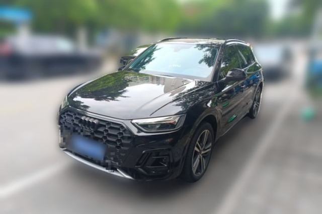 Ojetý Audi Q5L 2022 40T RS Package Performance Model