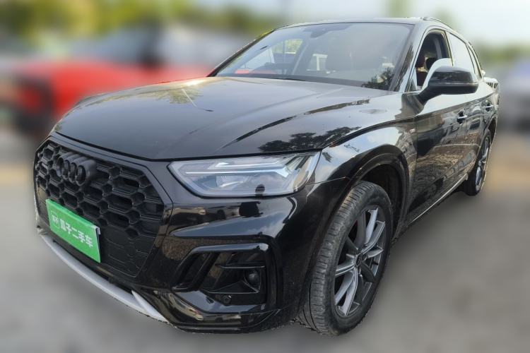 Used Audi Q5L 2022 40T Fashionable and Dynamic Model Guazi used car, China used car export, Used car for sale, Used  cars, Cheapest cars for sale