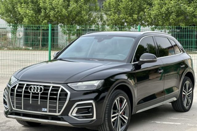 Used Audi Q5L 2022 40T Fashionable and Elegant Model