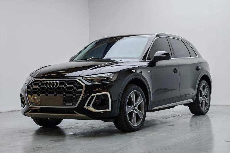 Used Audi Q5L 2022 Updated 45T Luxury Dynamic Version Guazi used car, China used car export, Used car for sale, Used cars, Cheapest cars for sale