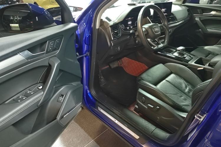 Used Audi Q5L 2022 45T Luxury Dynamic Model Driver Seat