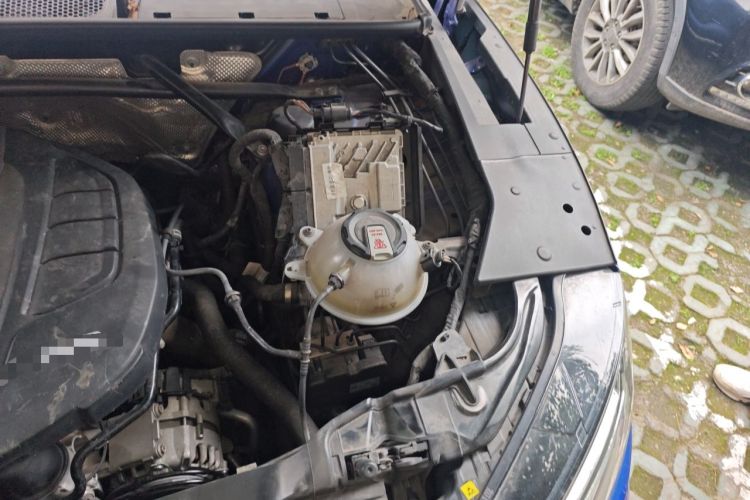 Used Audi Q5L 2022 45T Luxury Dynamic Model Engine Bay Left