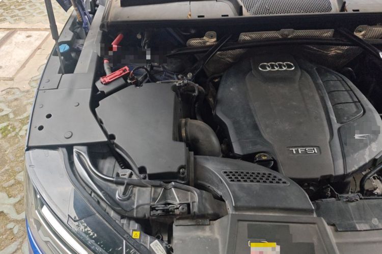Used Audi Q5L 2022 45T Luxury Dynamic Model Engine Bay Right