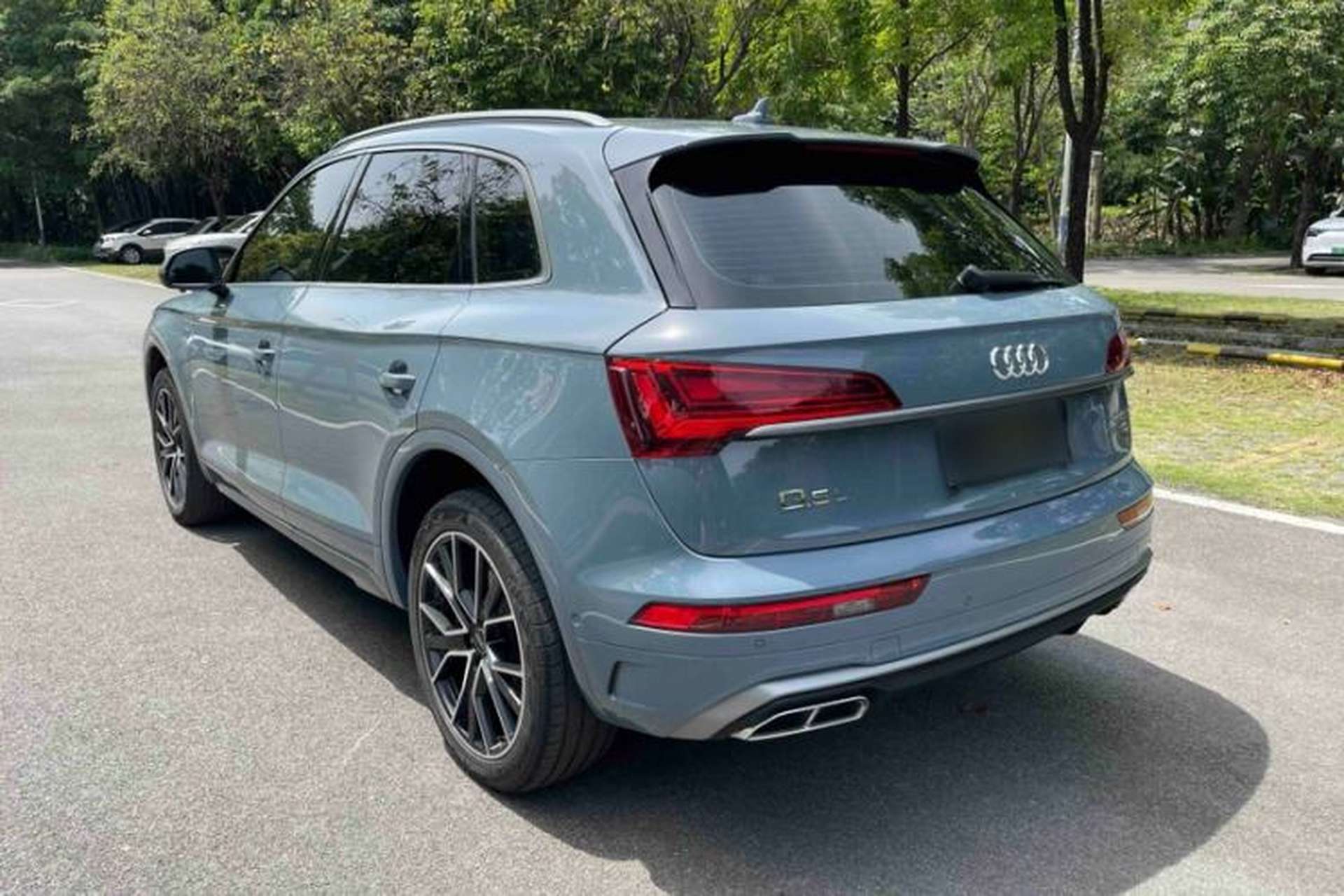 Used Audi Q5L 2022 40T RS Package Performance Model Exterior 4