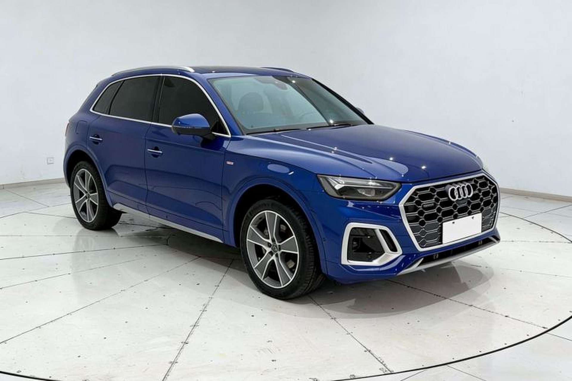 Used Audi Q5L 2022 45T Luxury Dynamic Model Exterior 4