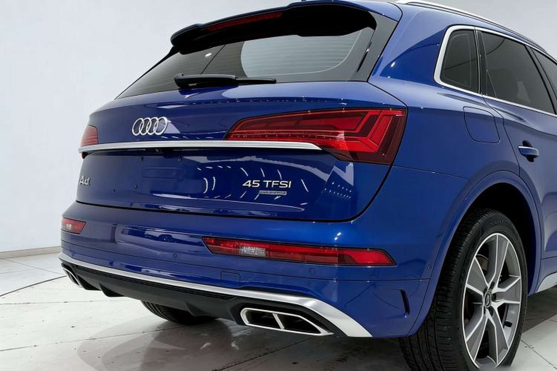 Used Audi Q5L 2022 45T Luxury Dynamic Model Exterior 5