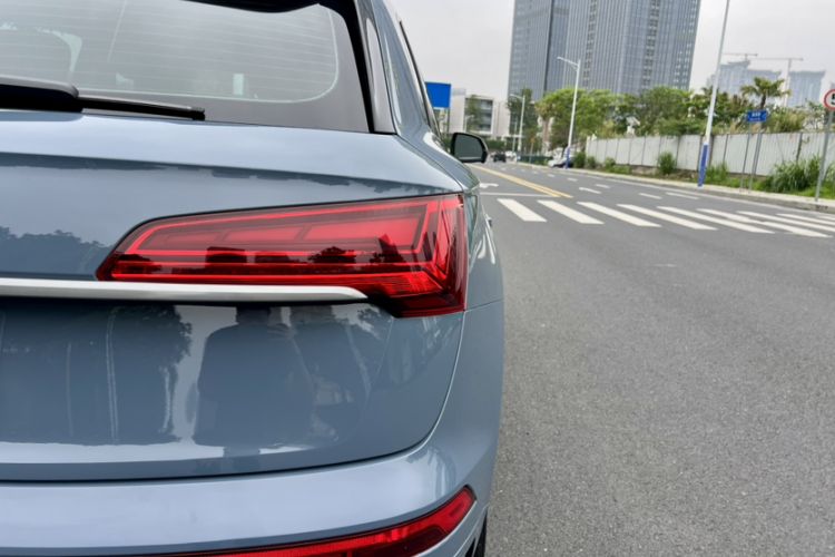 Used Audi Q5L 2022 40T RS Package Performance Model Exterior 9