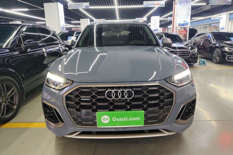 Used Audi Q5L 2022 40T RS Package Performance Model Front