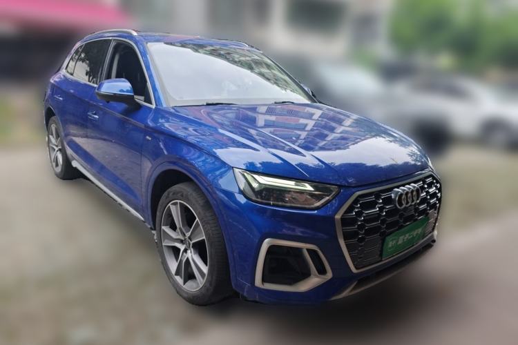 Used Audi Q5L 2022 45T Luxury Dynamic Model Front Right 45 Deg