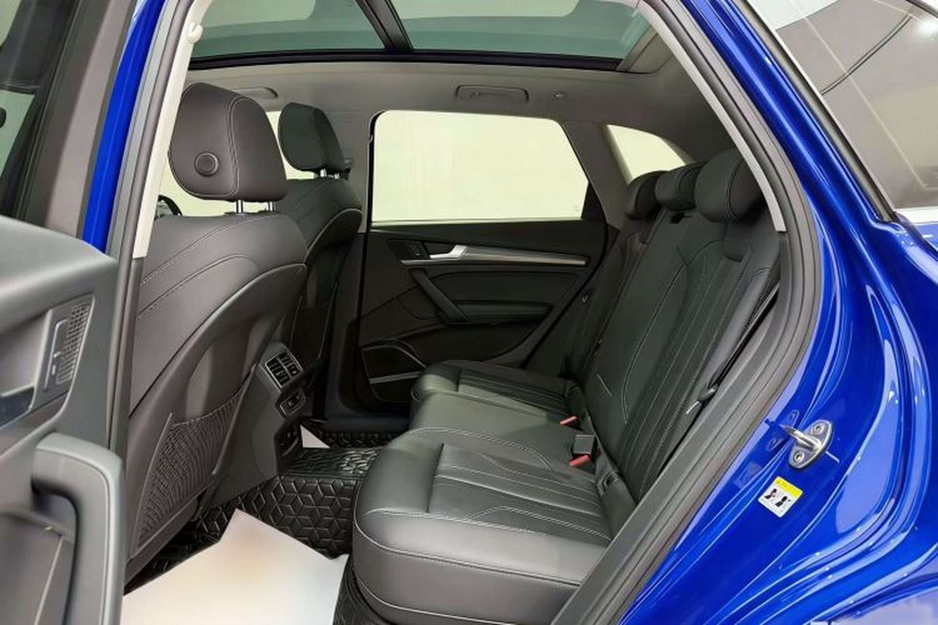 Used Audi Q5L 2022 45T Luxury Dynamic Model Interior 2