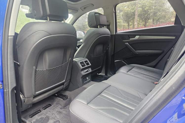 Used Audi Q5L 2022 Updated 40T Luxury Dynamic Edition Interior 4