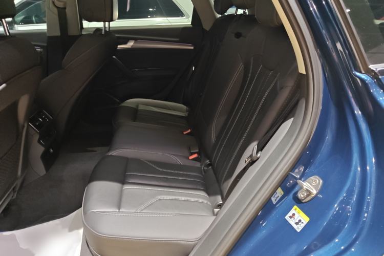 Used Audi Q5L 2022 Updated 45T Luxury Dynamic Version Interior 4