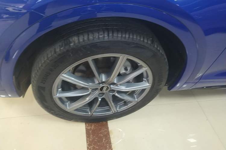Used Audi Q5L 2022 45T Luxury Dynamic Model Left Front Wheel Hub