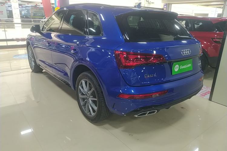Used Audi Q5L 2022 45T Luxury Dynamic Model Rear Left 45 Deg