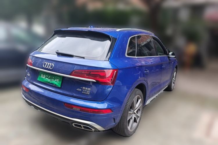 Used Audi Q5L 2022 45T Luxury Dynamic Model Rear Right 45 Deg
