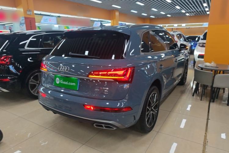 Used Audi Q5L 2022 40T RS Package Performance Model Rear Right 45 Deg