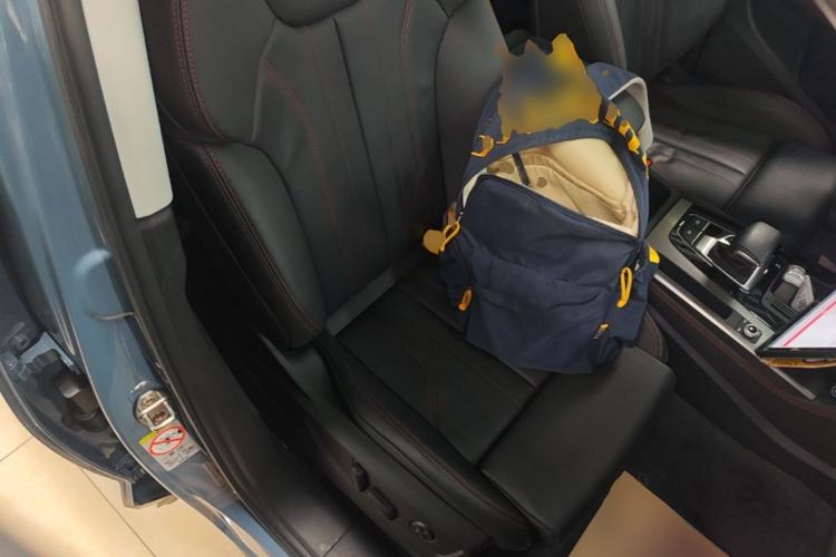 Used Audi Q5L 2022 40T RS Package Performance Model Right Front Seat