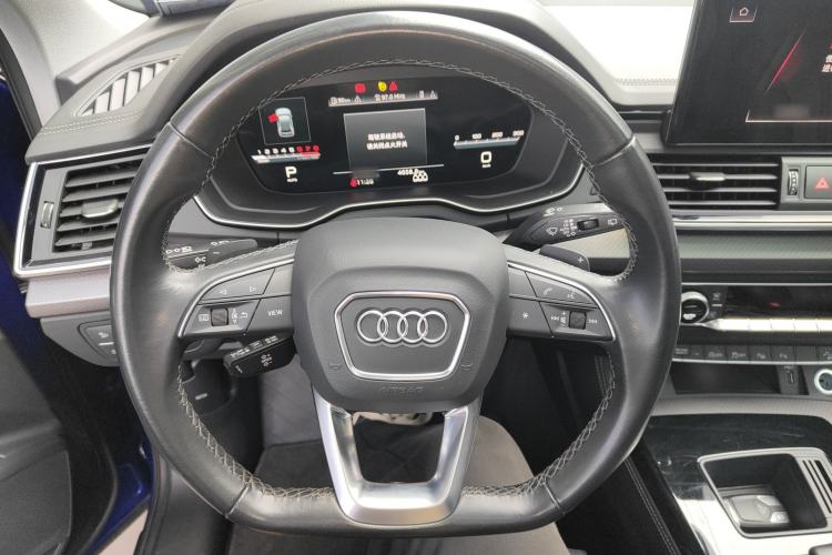 Used Audi Q5L 2022 Updated 40T Luxury Dynamic Edition Steering Wheel