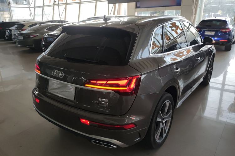 Used Audi Q5L 2022 Updated 45T Luxury Dynamic Version Exterior 6