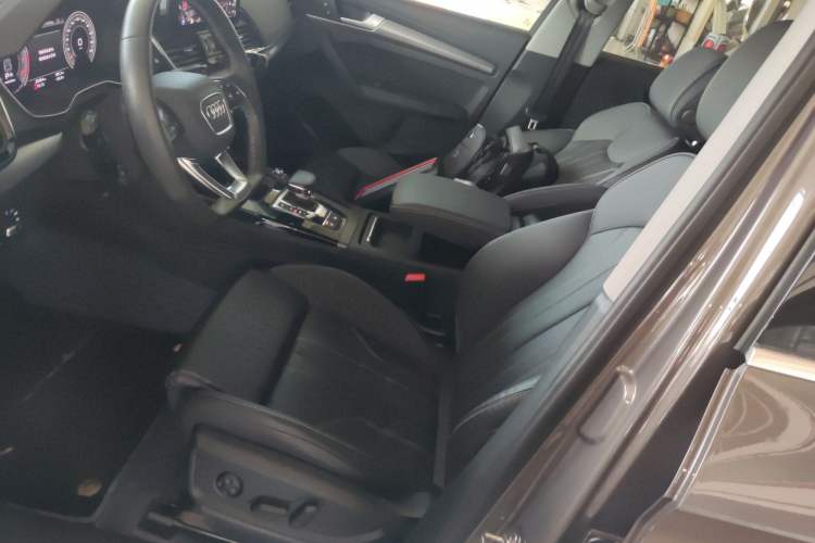 Used Audi Q5L 2022 Updated 45T Luxury Dynamic Version Left Front Seat