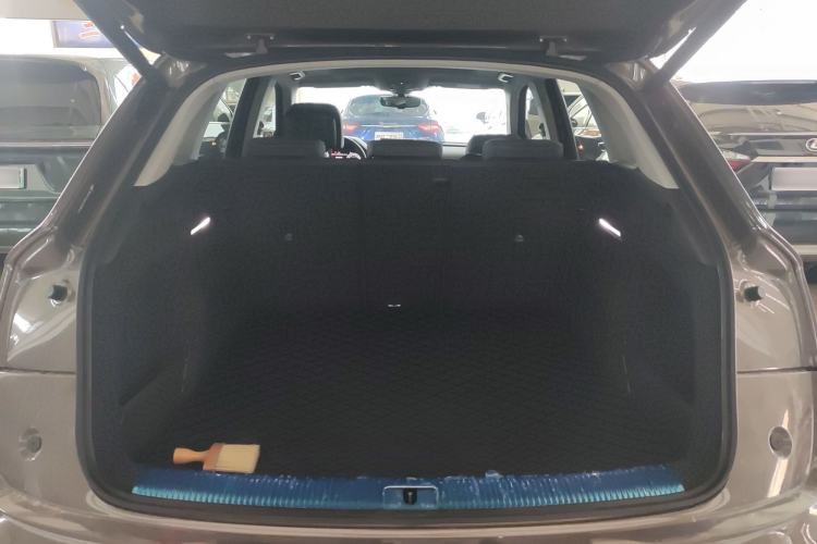 Used Audi Q5L 2022 Updated 45T Luxury Dynamic Version Trunk