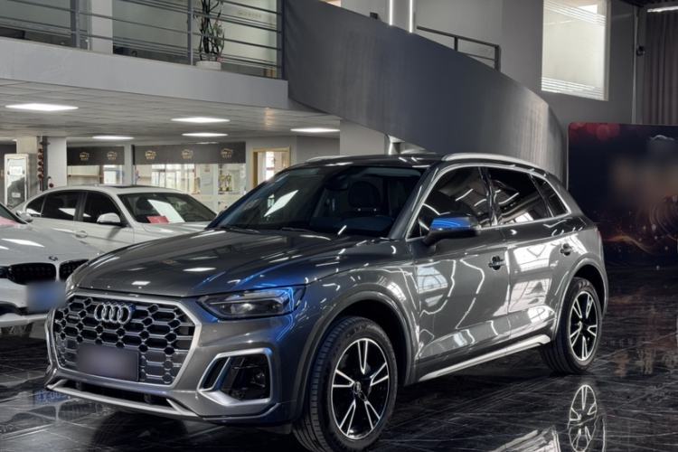 Used Audi Q5L 2022 40T Fashionable and Dynamic Model Guazi used car, China used car export, Used car for sale, Used  cars, Cheapest cars for sale