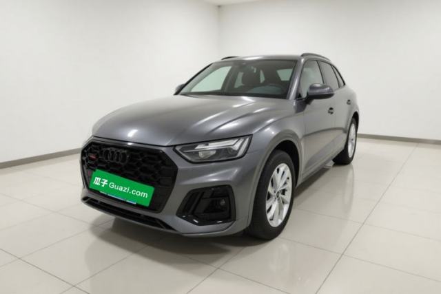 Audi Q5L 2022 40T Luxury Dynamic Model с пробегом
