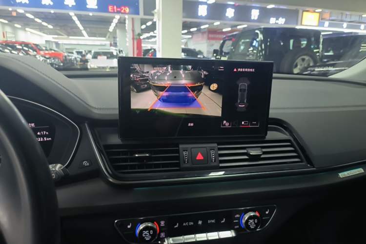 Used Audi Q5L 2022 40T Luxury Dynamic Model Audio And AC Panel
