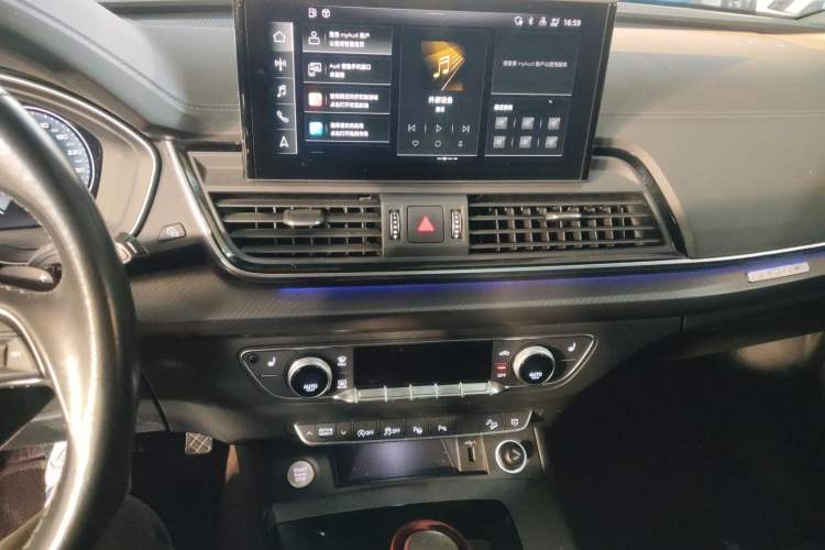 Used Audi Q5L 2022 40T Luxury Dynamic Model Audio And AC Panel