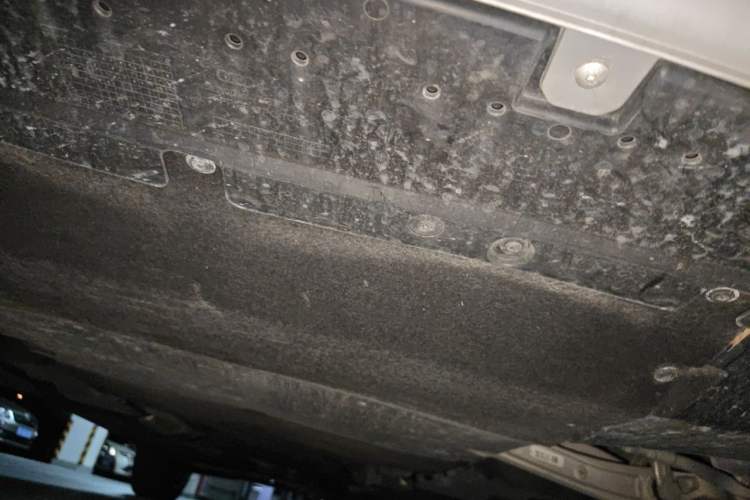 Used Audi Q5L 2022 Updated 45T Luxury Dynamic Version Chassis Front