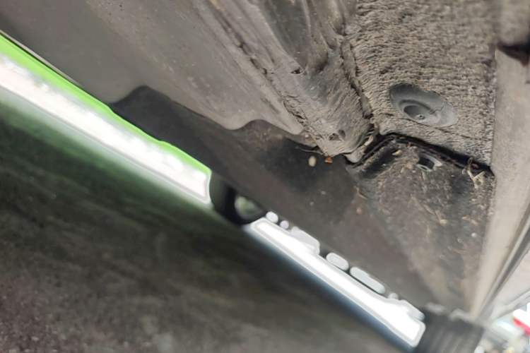 Used Audi Q5L 2022 40T Fashionable and Dynamic Model Chassis Front Left