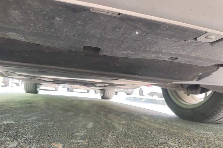 Used Audi Q5L 2022 40T Fashionable and Dynamic Model Chassis Front