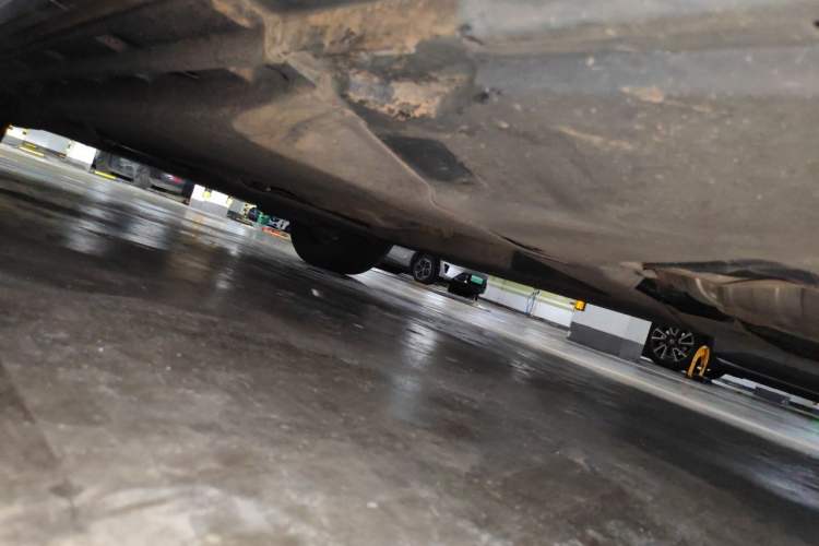 Used Audi Q5L 2022 40T Fashionable and Dynamic Model Chassis Rear Left