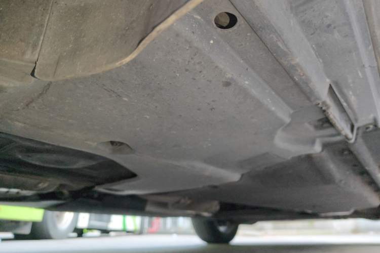 Used Audi Q5L 2022 40T Fashionable and Elegant Model Chassis Rear Right