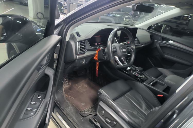 Used Audi Q5L 2022 40T Luxury Dynamic Model Driver Seat