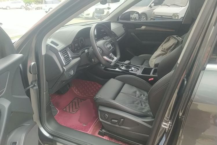 Used Audi Q5L 2022 Updated 40T Luxury Dynamic Edition Driver Seat