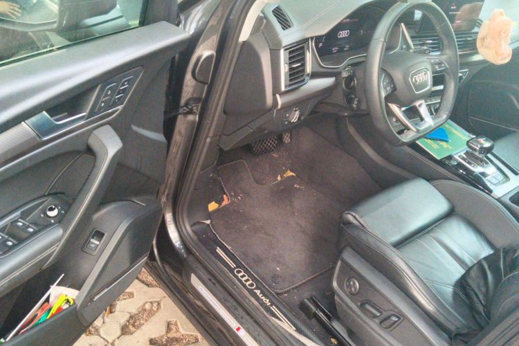 Used Audi Q5L 2022 45T Luxury Dynamic Model Driver Seat