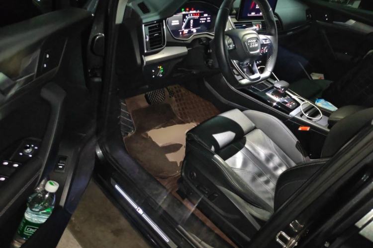 Used Audi Q5L 2022 40T Fashionable and Dynamic Model Driver Seat