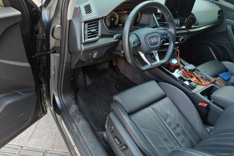 Used Audi Q5L 2022 Updated 40T Luxury Dynamic Edition Driver Seat