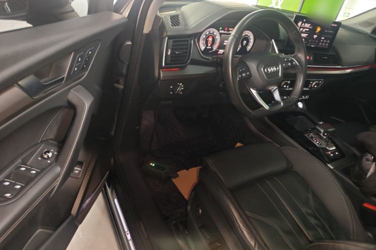 Used Audi Q5L 2022 45T Luxury Dynamic Model Driver Seat
