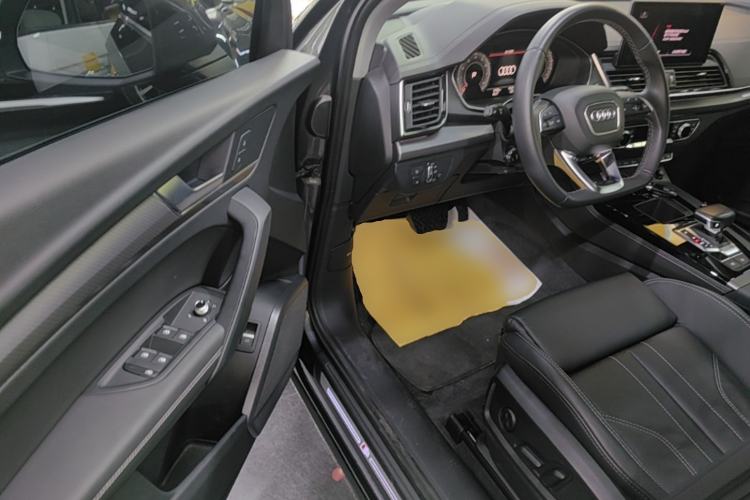 Used Audi Q5L 2022 Updated 40T Luxury Dynamic Edition Driver Seat