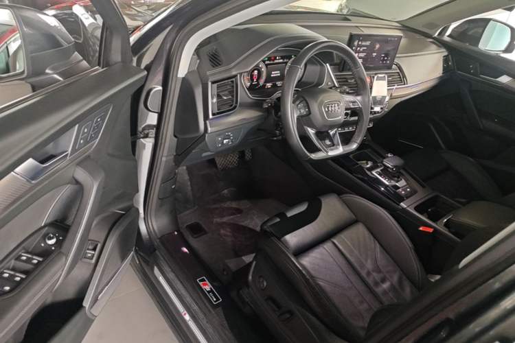 Used Audi Q5L 2022 45T Luxury Dynamic Model Driver Seat