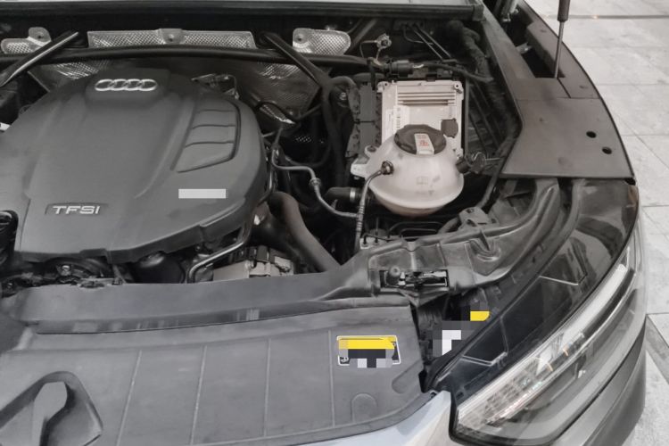 Used Audi Q5L 2022 Updated 40T Luxury Dynamic Edition Engine Bay Left