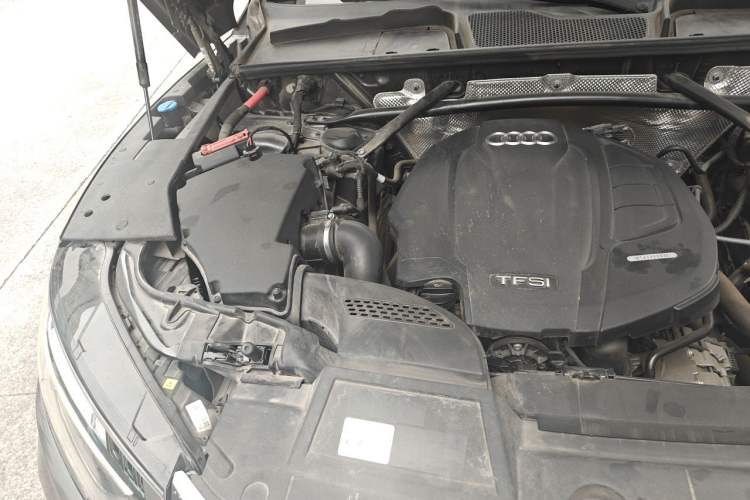 Used Audi Q5L 2022 40T Luxury Dynamic Model Engine Bay Right