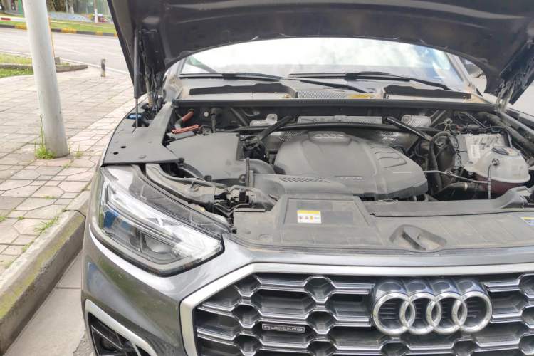 Used Audi Q5L 2022 45T Luxury Dynamic Model Engine Bay Right
